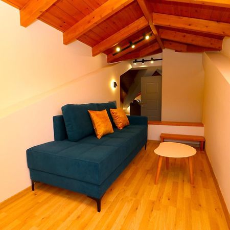 Fegi Rooms Himarë Extérieur photo