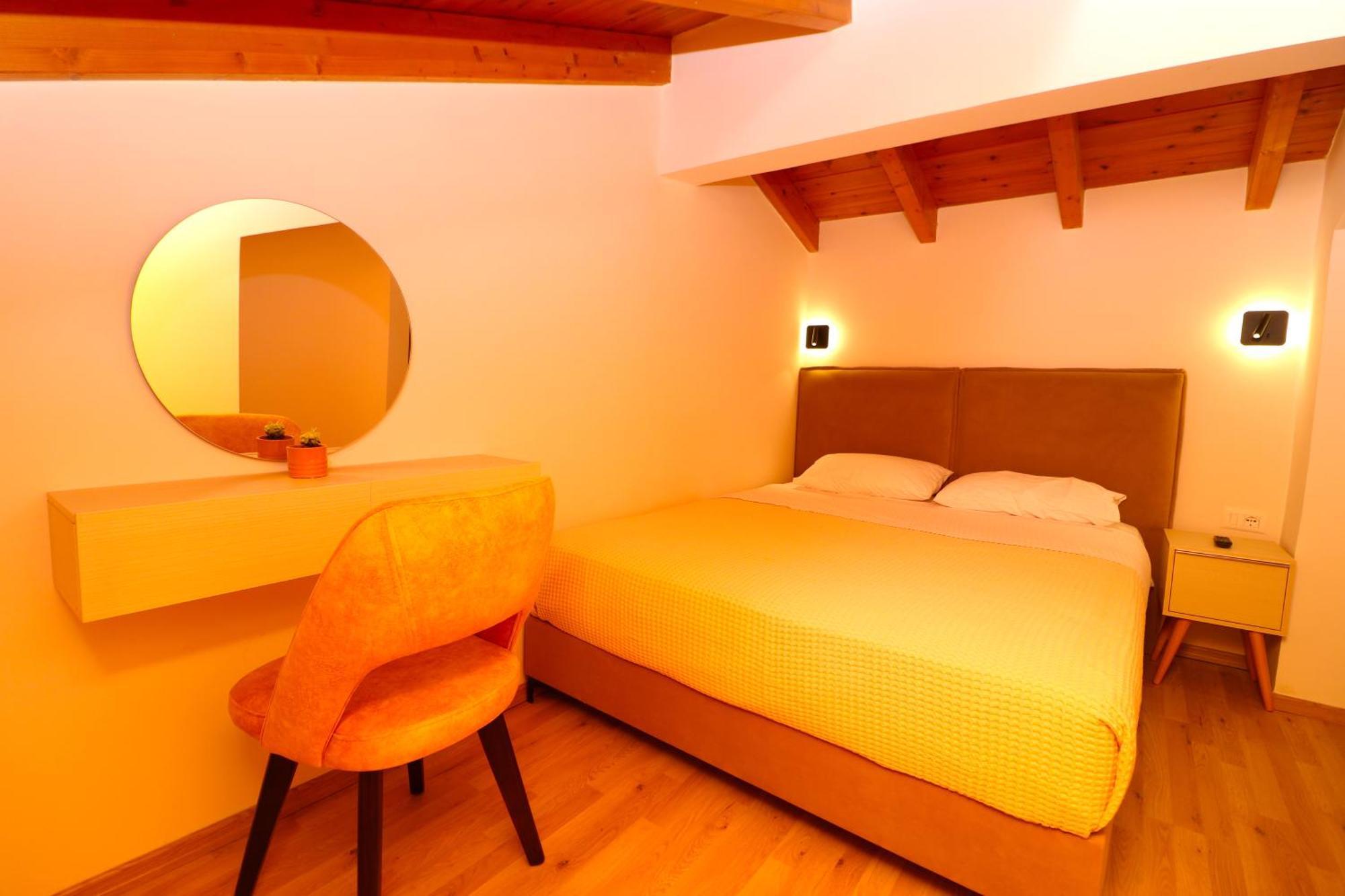 Fegi Rooms Himarë Extérieur photo