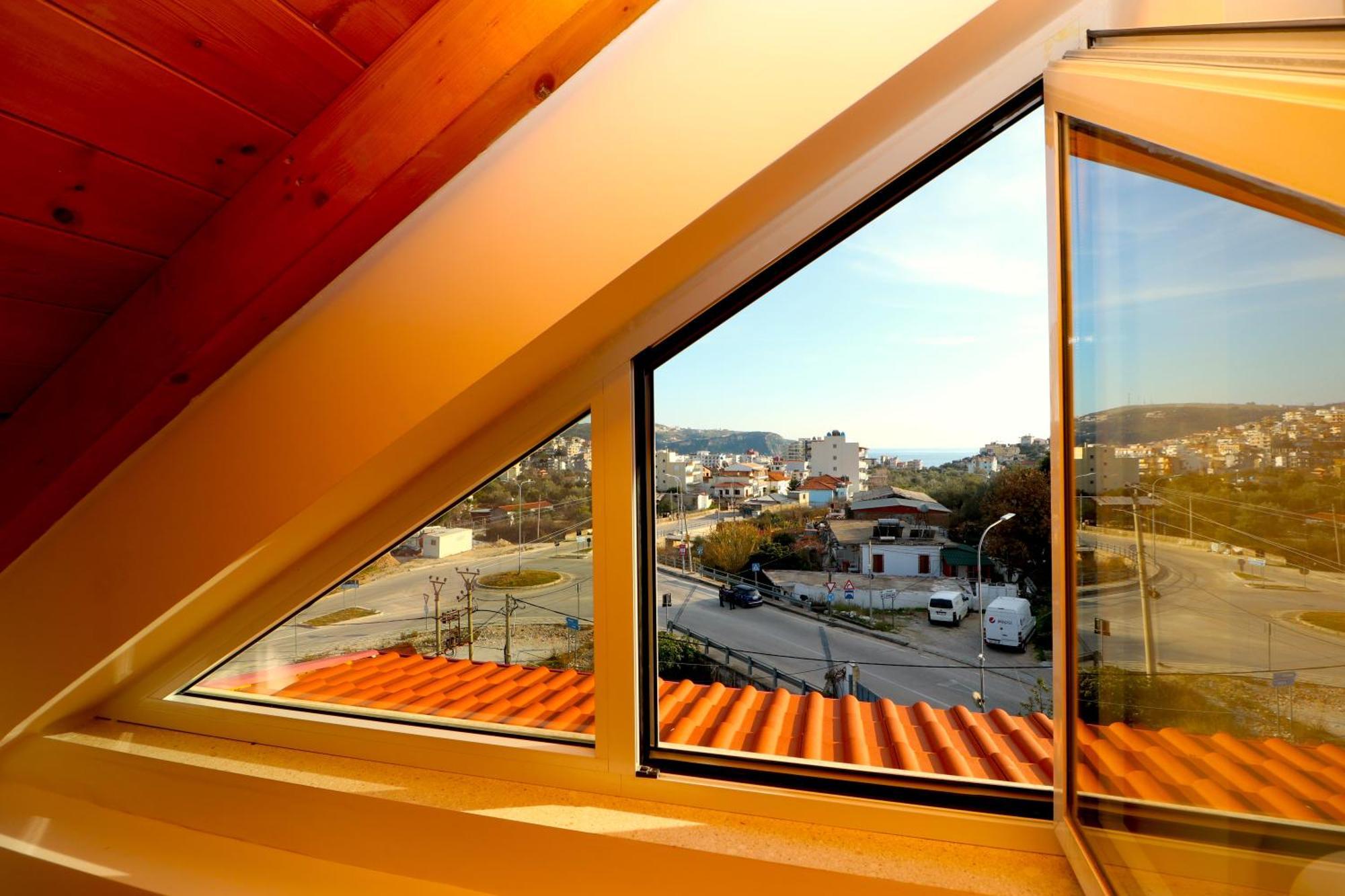 Fegi Rooms Himarë Extérieur photo