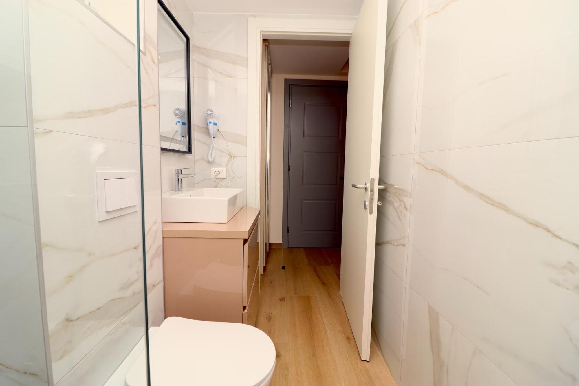 Fegi Rooms Himarë Extérieur photo